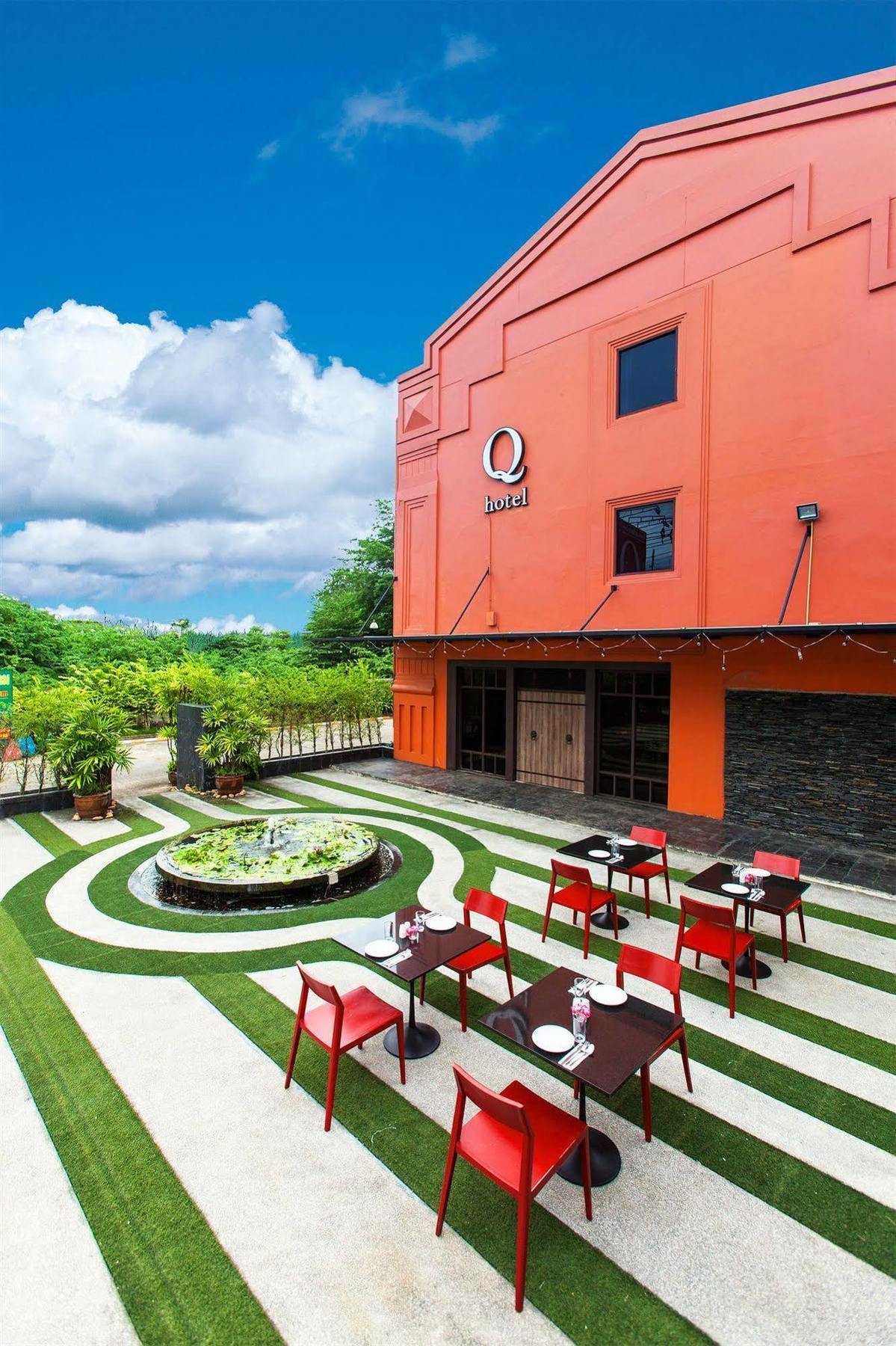 Q Hotel Bangkok Exteriér fotografie
